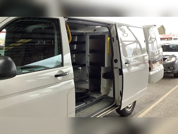 Used Volkswagen Transporter 2022 for sale - 77915588: Photo