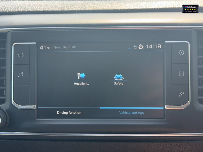 Vehicle 28