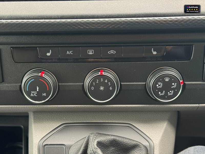 Used Volkswagen Transporter 2021 for sale - 77041556: Photo 33