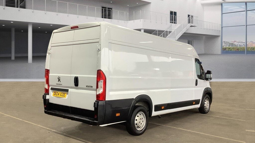 Used Peugeot Boxer 2024 for sale - 77296708: Photo 4