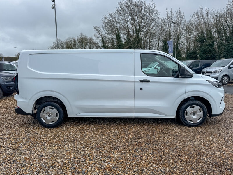 Used Ford Transit Custom 2024 for sale - 77593122: Photo 5