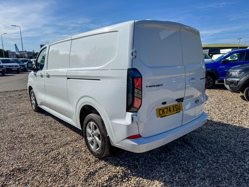 Used Ford Transit Custom 2024 for sale - 77528223: Photo 10
