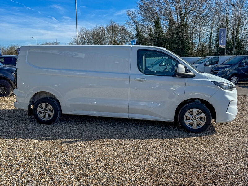 Used Ford Transit Custom 2024 for sale - 77528223: Photo 5