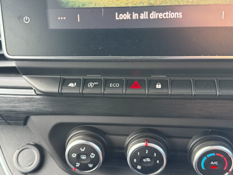 Used Renault Trafic 2025 for sale - 77363357: Photo 42