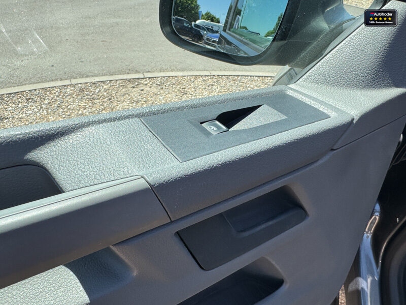 Used Volkswagen Transporter 2023 for sale - 77041717: Photo 16