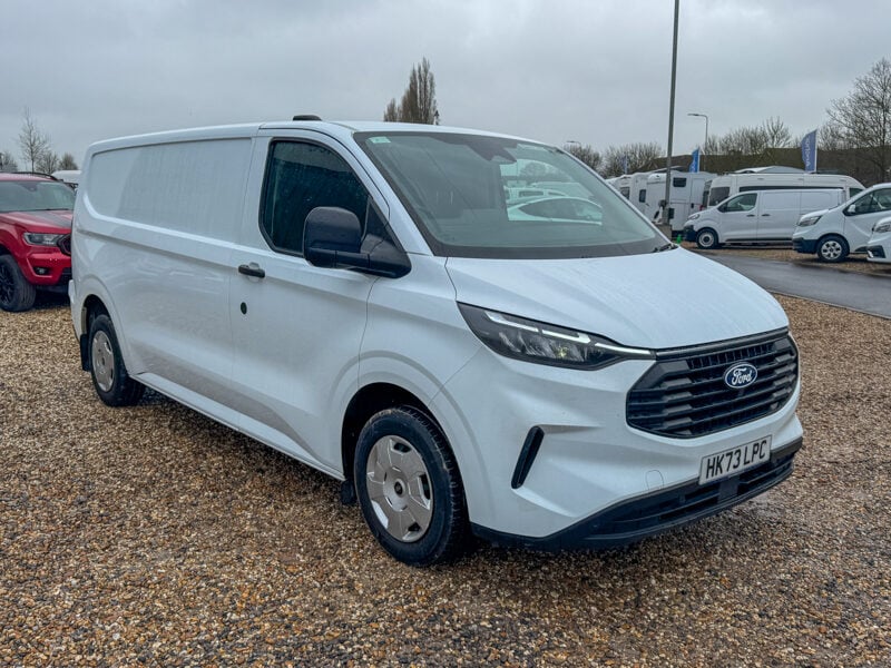 Used Ford Transit Custom 2024 for sale - 77593136: Photo 4