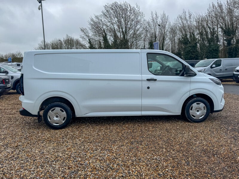 Used Ford Transit Custom 2024 for sale - 77593136: Photo 5