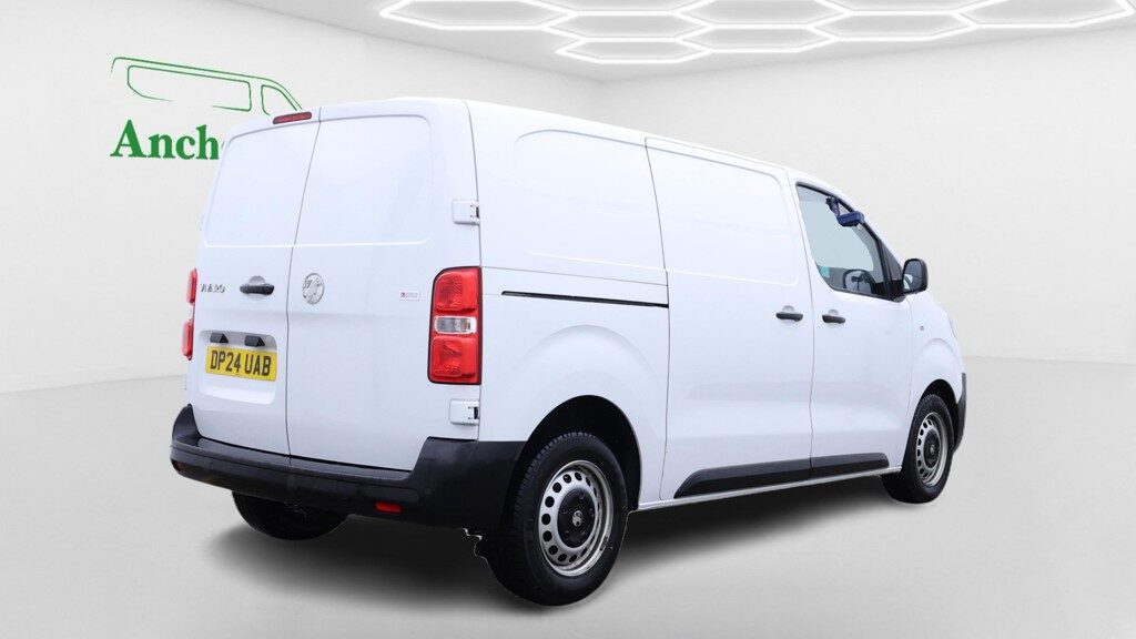 Used Vauxhall Vivaro 2024 for sale - 77037218: Photo 4