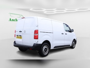 Used Vauxhall Vivaro 2024 for sale - 77037218: Photo