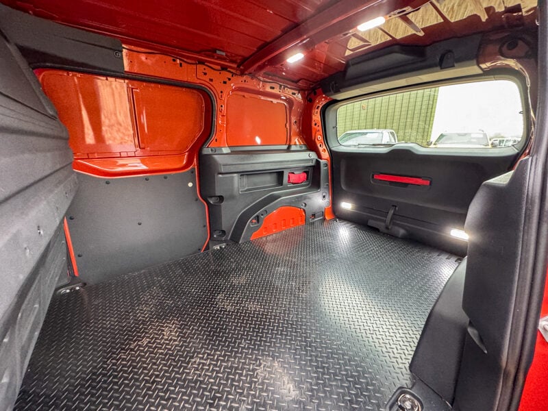 Used Volkswagen ID.Buzz 2024 for sale - 77844842: Photo 12