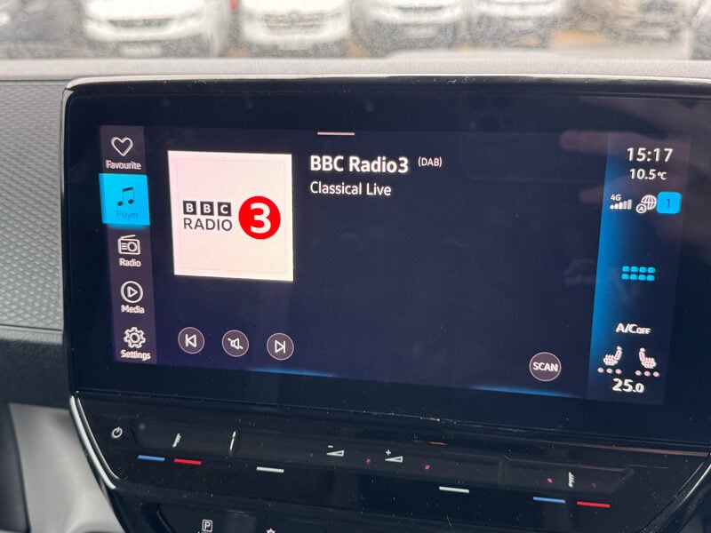 Used Volkswagen ID.Buzz 2024 for sale - 77844842: Photo 30