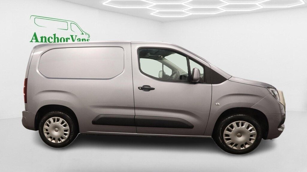 Used Vauxhall Combo 2021 for sale - 77687461: Photo 3