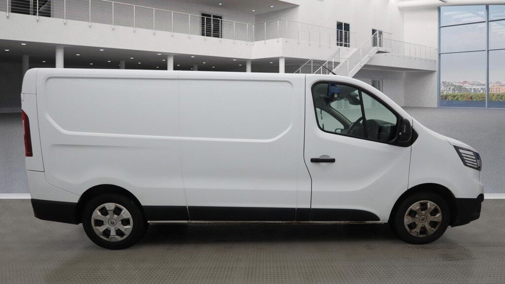 Used Renault Trafic 2023 for sale - 77223192: Photo 3