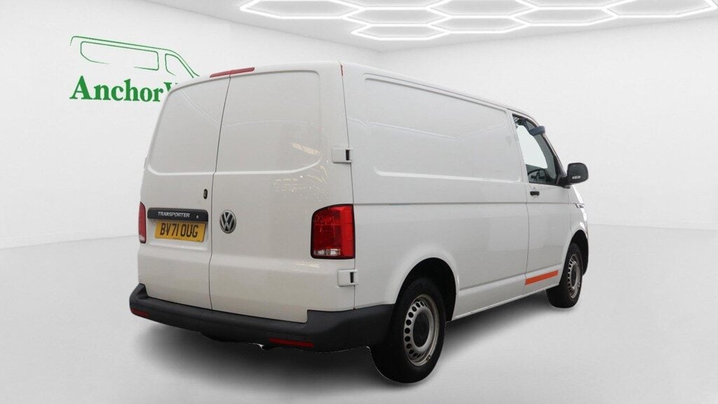 Used Volkswagen Transporter 2021 for sale - 77873456: Photo 4