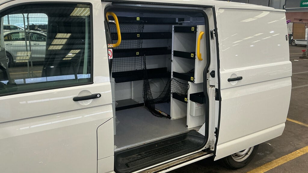 Used Volkswagen Transporter 2021 for sale - 77873456: Photo 8