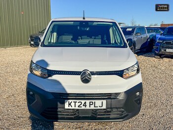 Used Citroen Berlingo 2024 for sale - 77041549: Photo