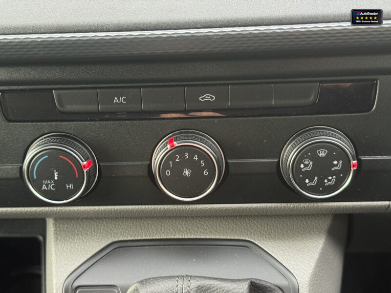 Used Volkswagen Transporter 2023 for sale - 77041744: Photo 36