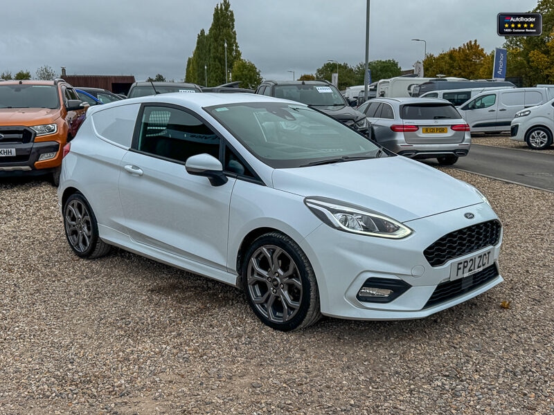 Used Ford Fiesta 2021 for sale - 77042241: Photo 4