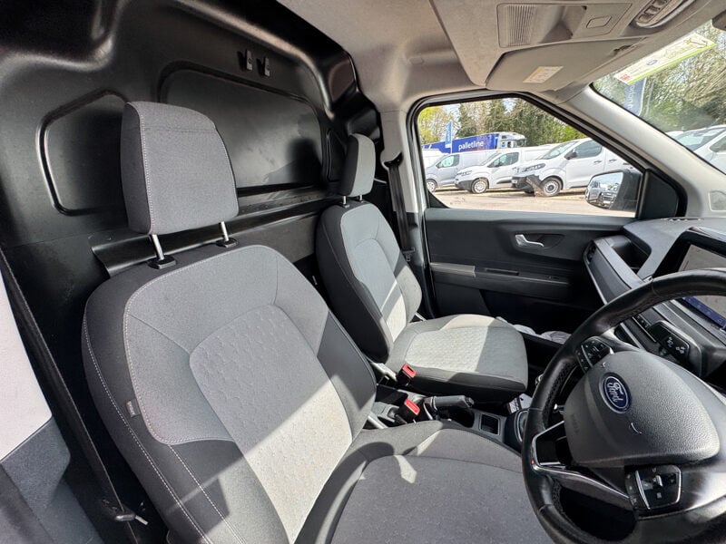 Used Ford Transit Courier 2025 for sale - 77666014: Photo 14