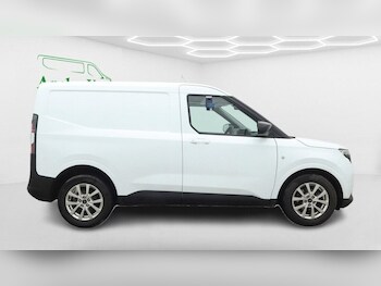 Used Ford Transit Courier 2025 for sale - 77666014: Photo