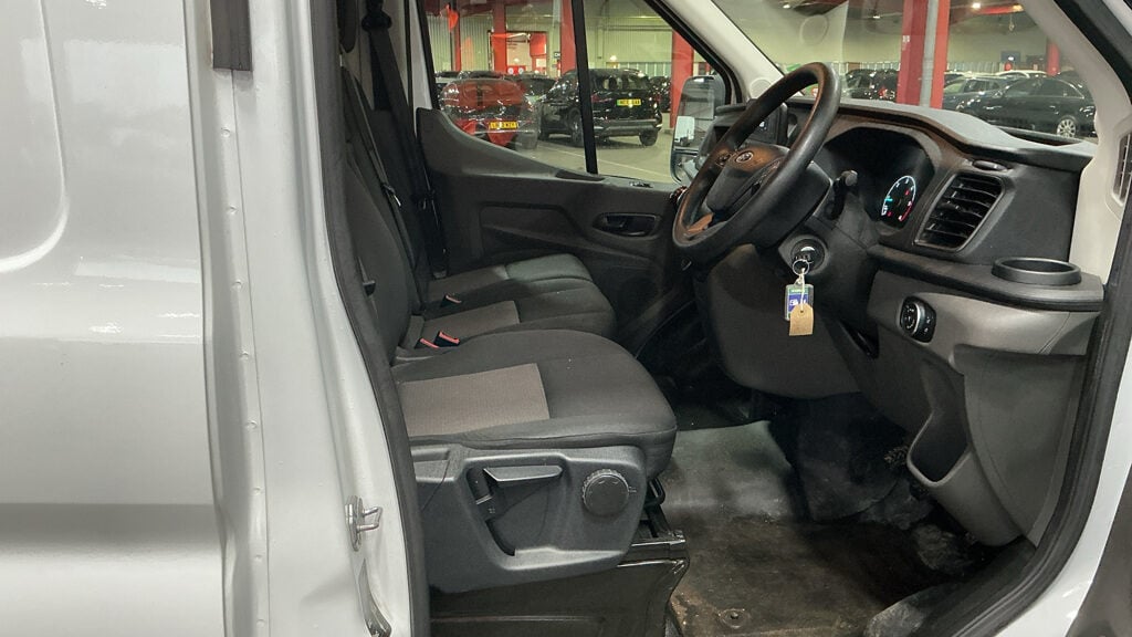 Used Ford Transit 2024 for sale - 77431185: Photo 9