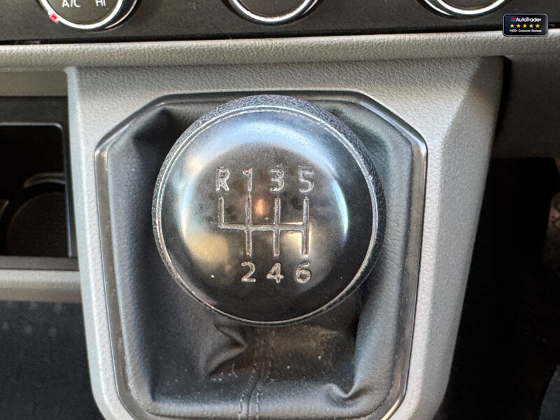 Used Volkswagen Transporter 2020 for sale - 77041501: Photo 36