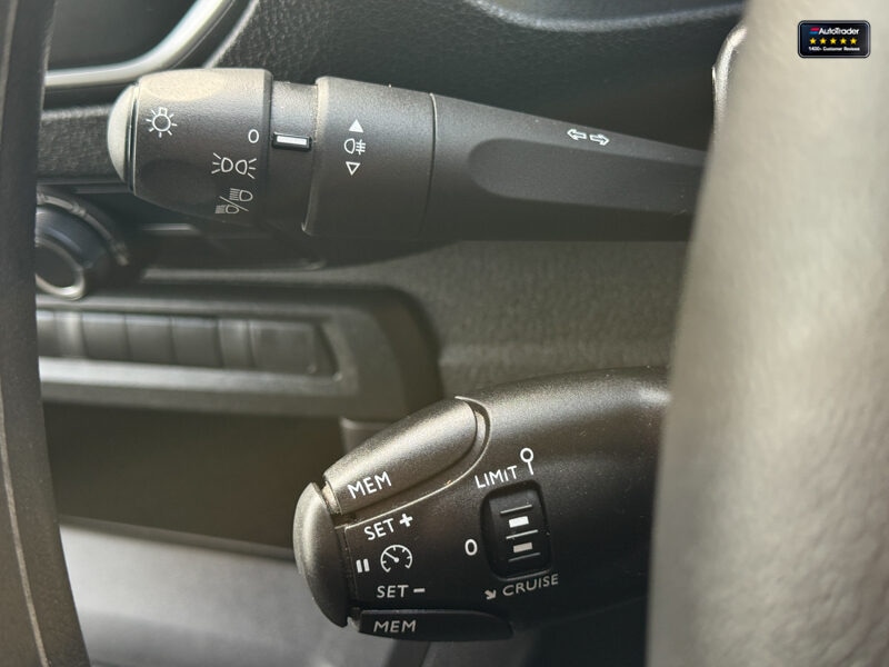 Used Peugeot Expert 2023 for sale - 77041719: Photo 18