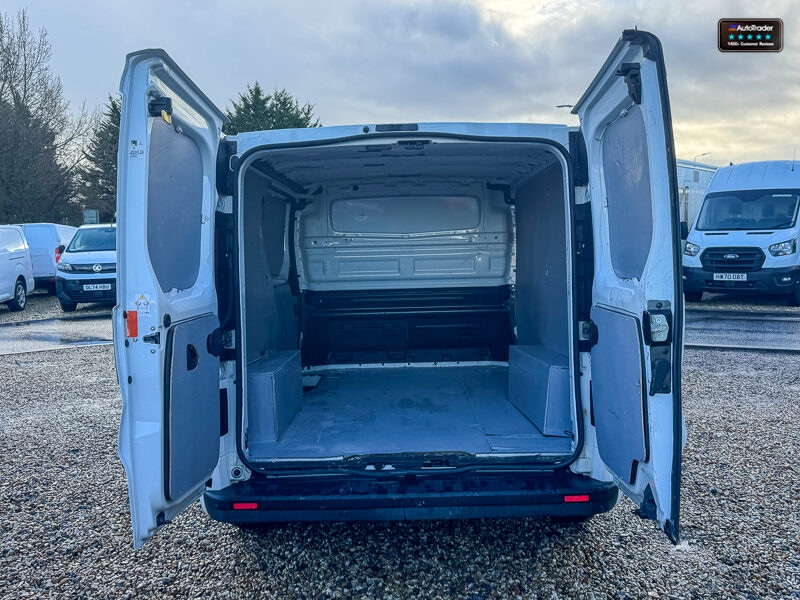 Used Vauxhall Vivaro 2019 for sale - 78154788: Photo 8