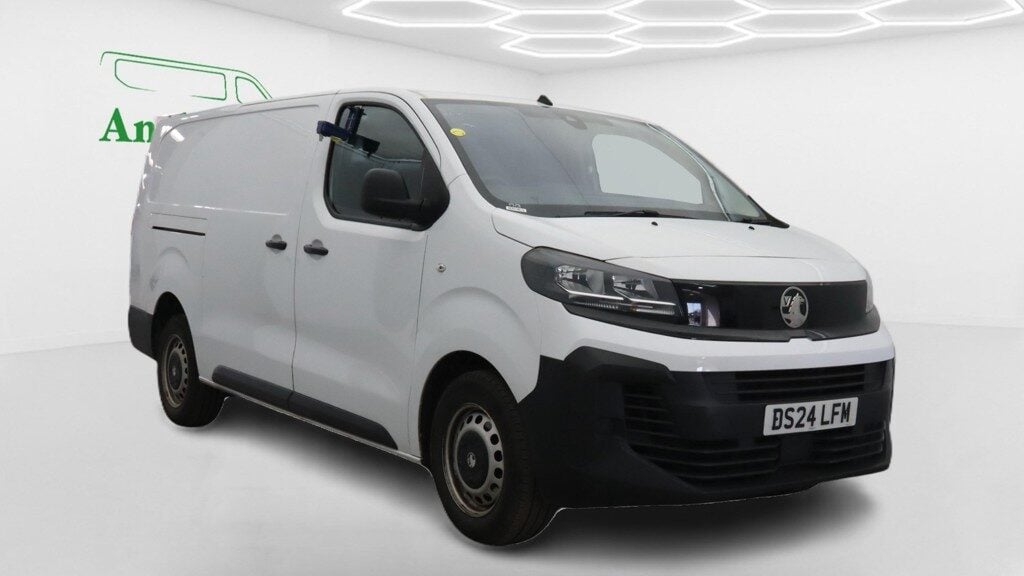Used Vauxhall Vivaro 2024 for sale - 78025529: Photo 2