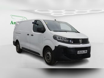 Used Vauxhall Vivaro 2024 for sale - 78025529: Photo