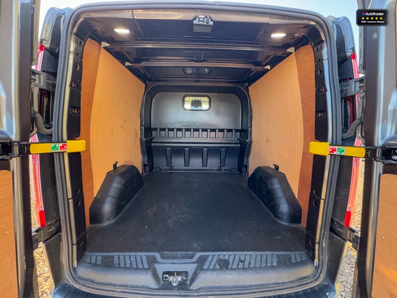 Used Ford Transit Custom 2022 for sale - 77042131: Photo 10