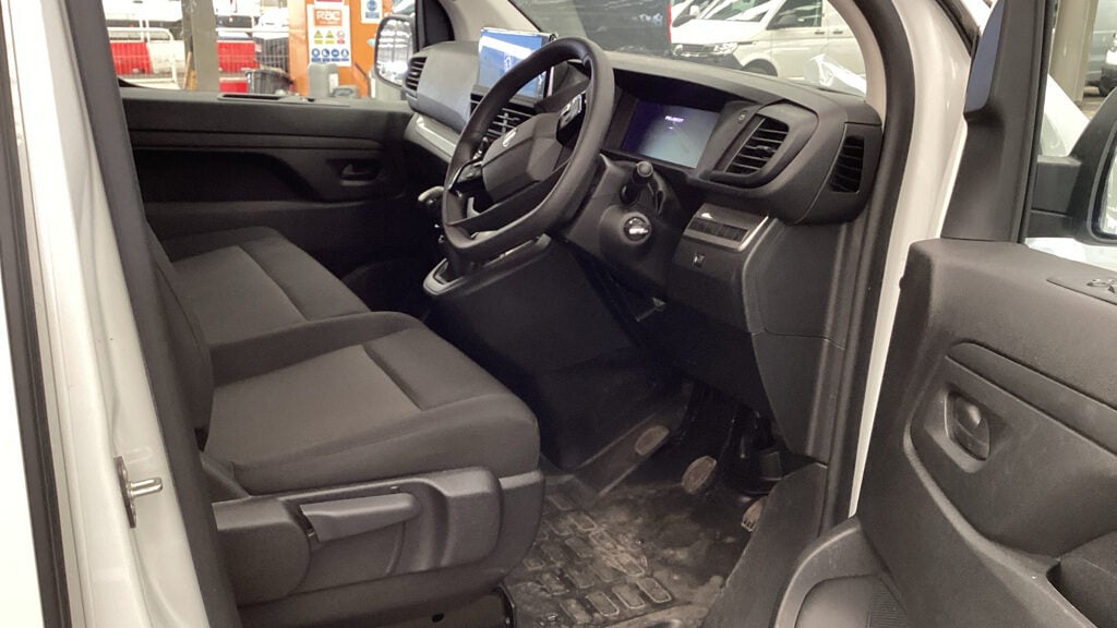 Used Peugeot Expert 2025 for sale - 77945526: Photo 9