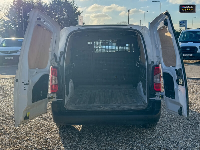 Used Peugeot Partner 2024 for sale - 77042135: Photo 9