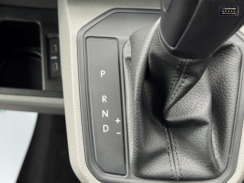 Used Volkswagen Transporter 2024 for sale - 77042247: Photo 35