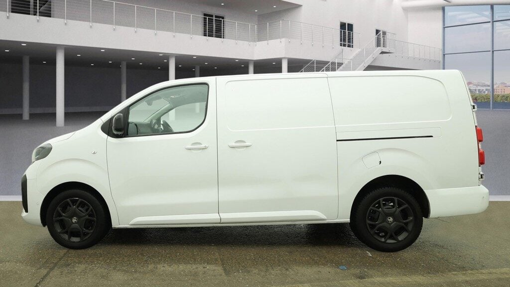 Used Vauxhall Vivaro 2024 for sale - 77296677: Photo 7