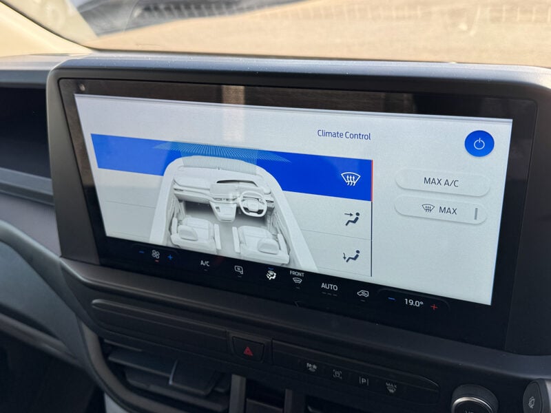 Used Ford Transit Custom 2024 for sale - 77363362: Photo 35