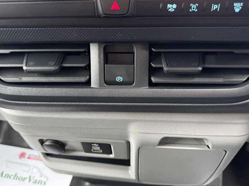 Used Ford Transit Custom 2024 for sale - 77363394: Photo 45