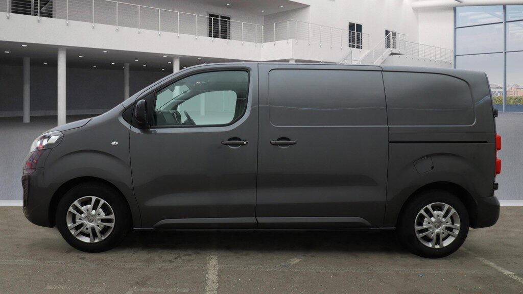 Used Vauxhall Vivaro 2022 for sale - 77774554: Photo 7