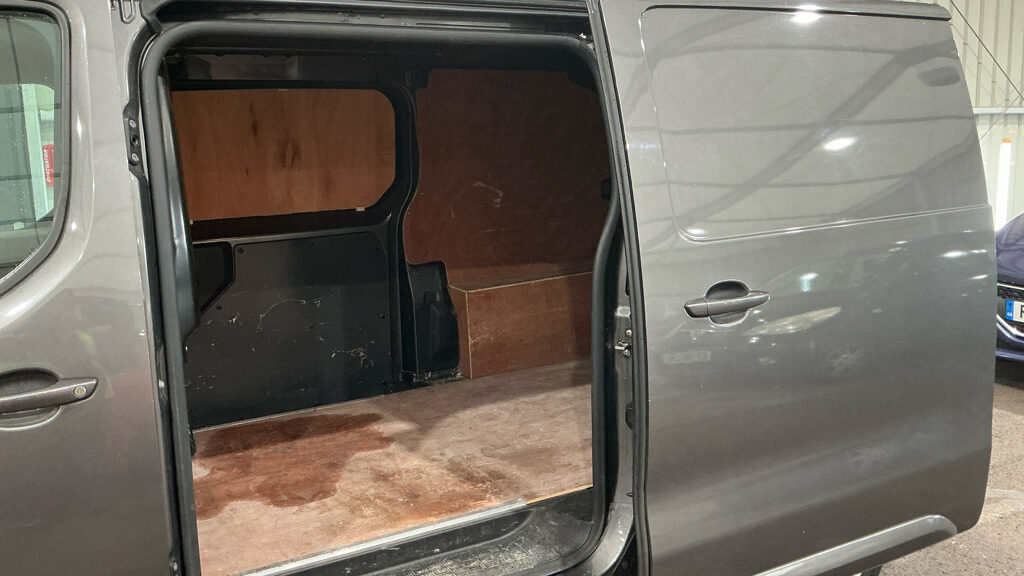 Used Vauxhall Vivaro 2022 for sale - 77774554: Photo 8