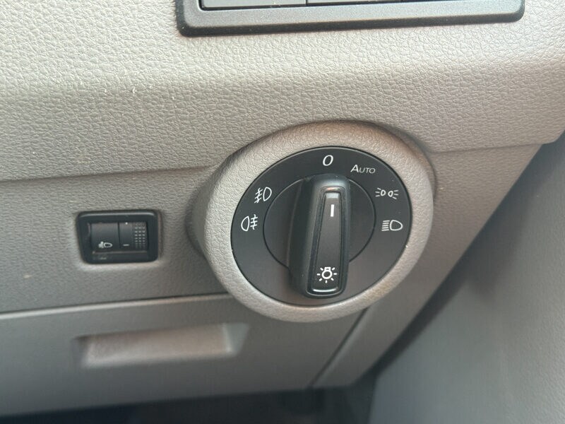 Used Volkswagen Transporter 2023 for sale - 77654380: Photo 23