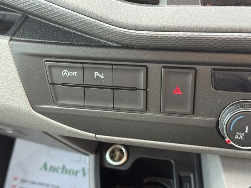 Used Volkswagen Transporter 2023 for sale - 77654380: Photo 33