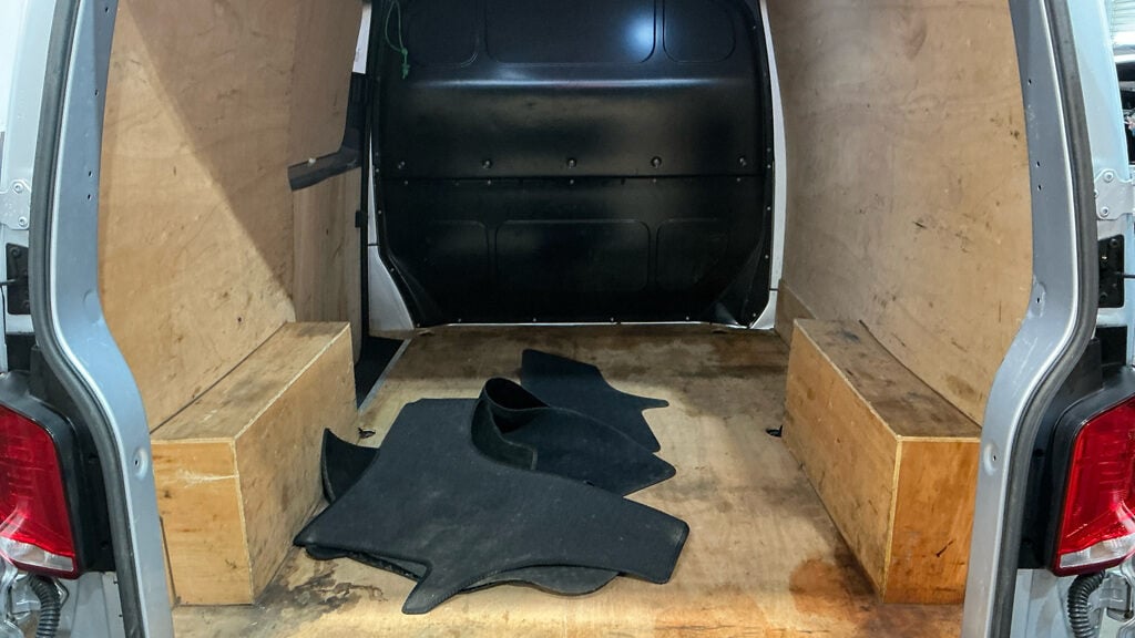 Used Volkswagen Transporter 2023 for sale - 77654380: Photo 5