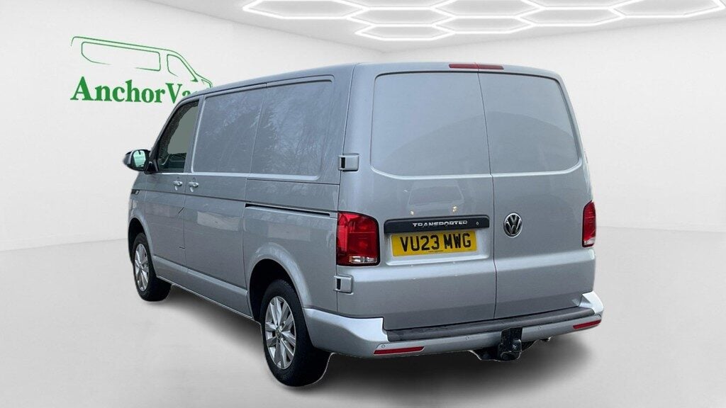 Used Volkswagen Transporter 2023 for sale - 77654380: Photo 6