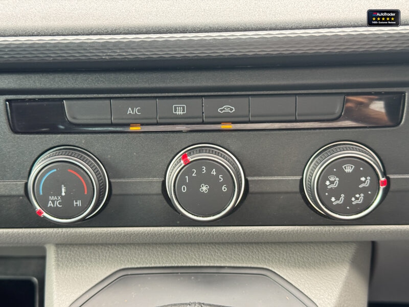 Used Volkswagen Transporter 2023 for sale - 77041945: Photo 38