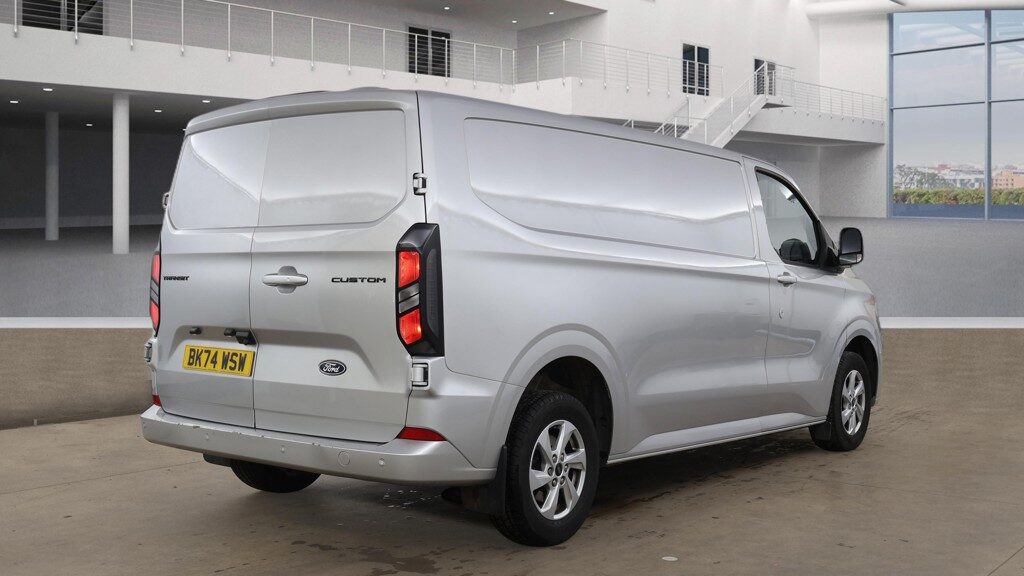 Used Ford Transit Custom 2024 for sale - 77915560: Photo 8