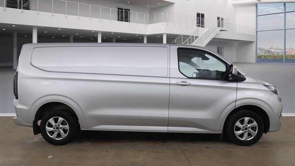 Used Ford Transit Custom 2024 for sale - 77915560: Photo 9