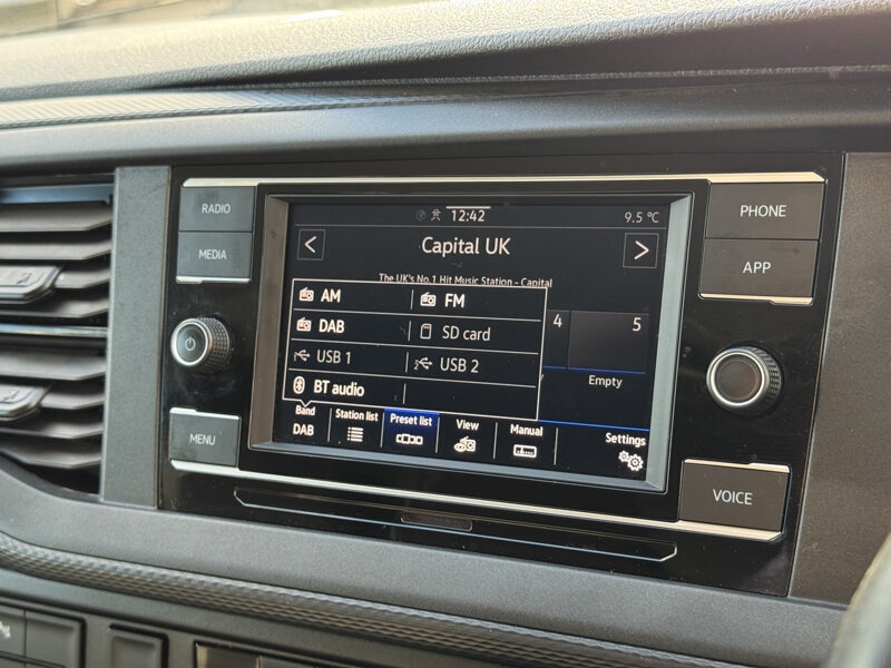 Used Volkswagen Transporter 2024 for sale - 77207009: Photo 25