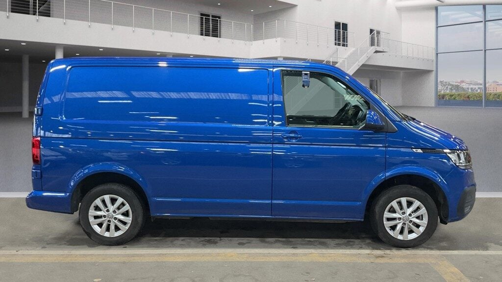 Used Volkswagen Transporter 2024 for sale - 77207009: Photo 3