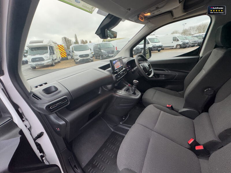 Used Citroen Berlingo 2024 for sale - 77042003: Photo 12