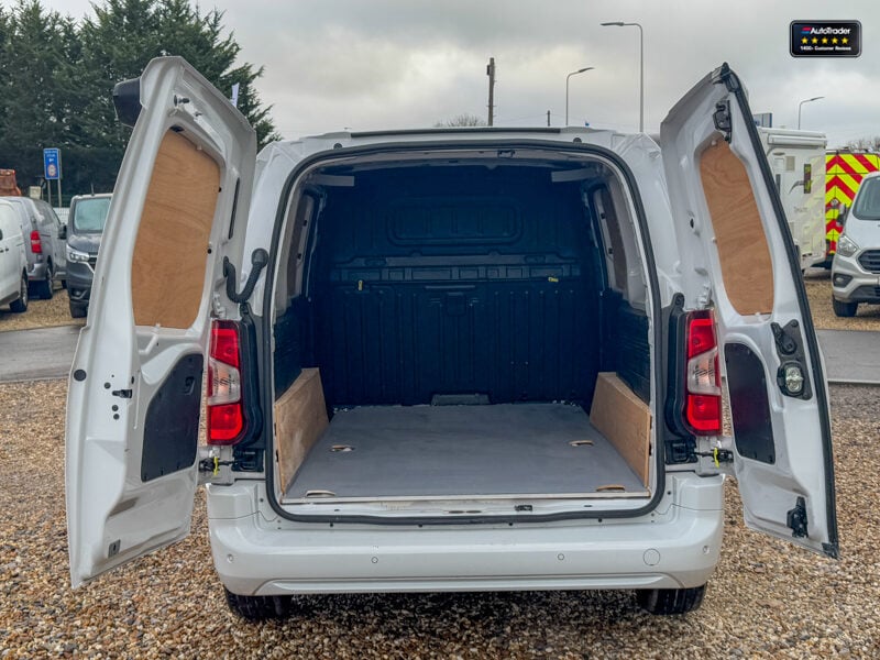 Used Citroen Berlingo 2024 for sale - 77042003: Photo 8